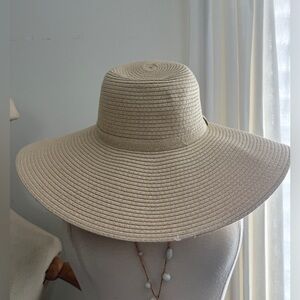 Shade & Shore Cream Sun Hat